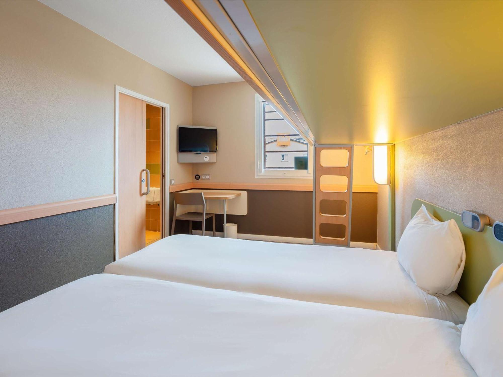 Ibis Budget Manosque Cadarache Екстер'єр фото
