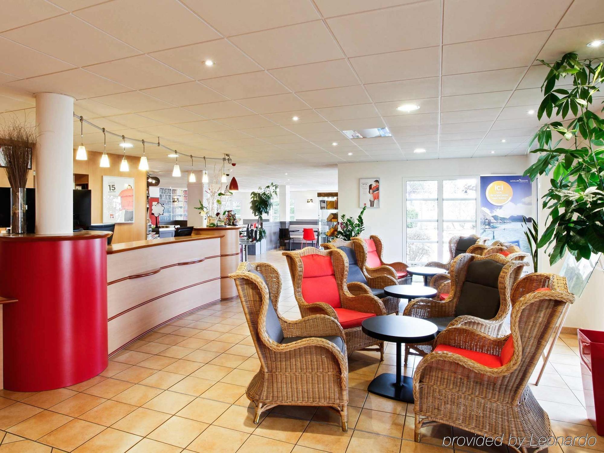 Ibis Budget Manosque Cadarache Екстер'єр фото